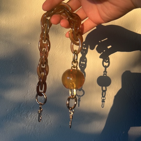 Phone case or purse chain - Picture 2 of 4